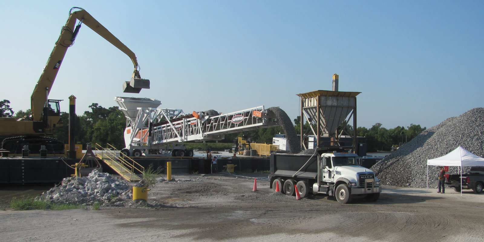 Pontchartrain Materials Corporation Marine Construction Unloading