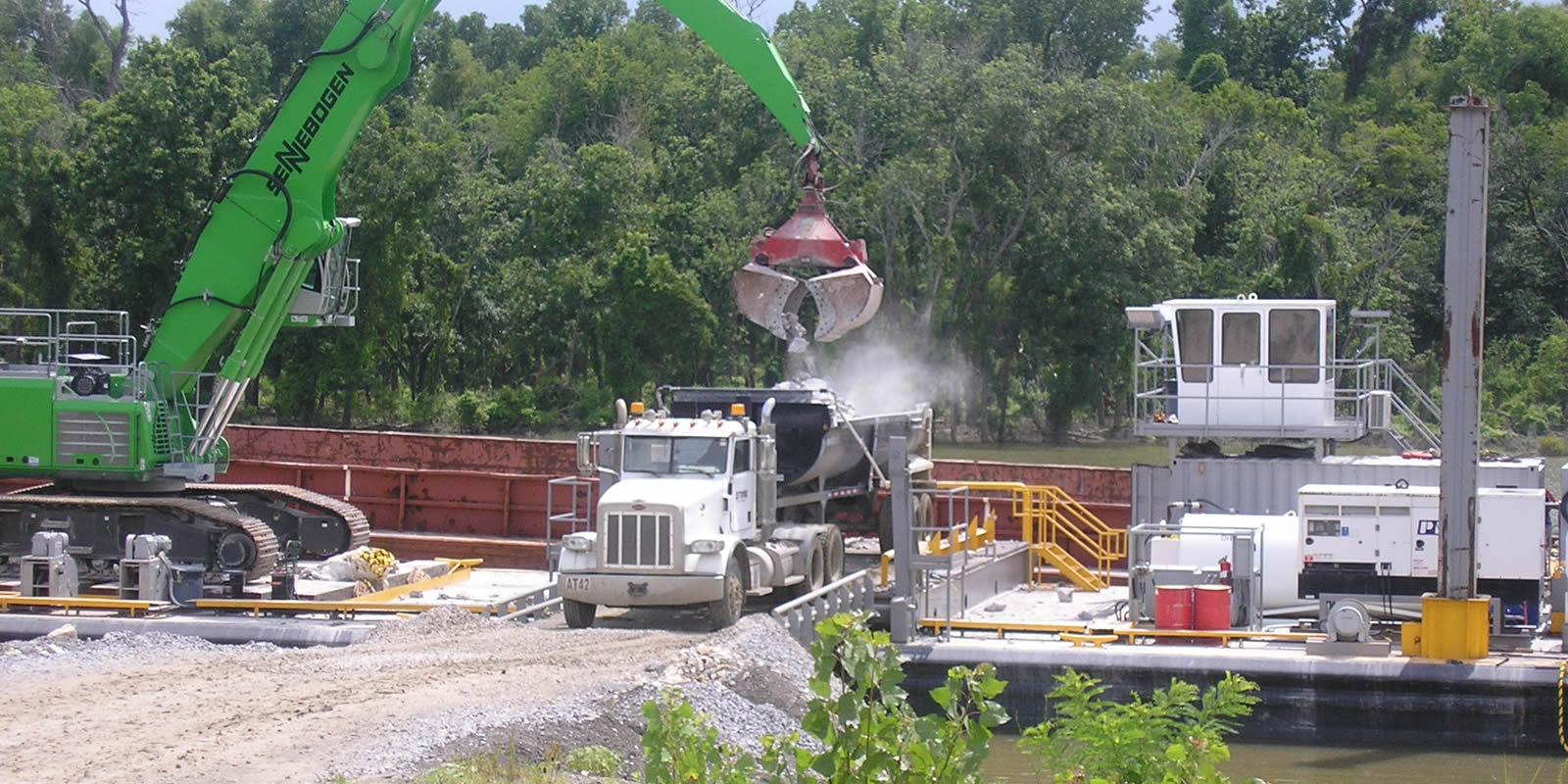 Pontchartrain Materials Corporation Marine Construction Unloading