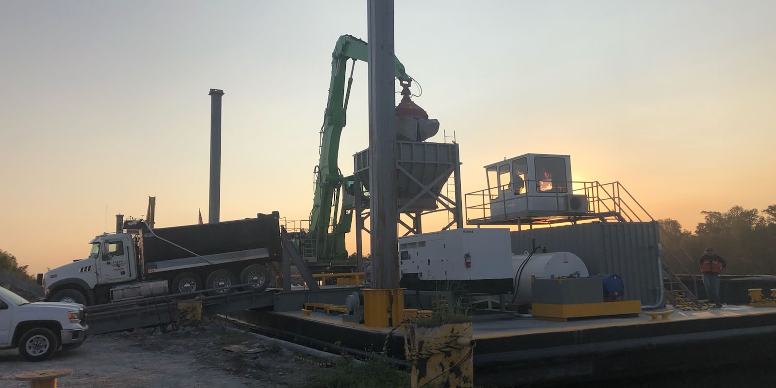 Pontchartrain Materials Corporation Marine Construction Unloading